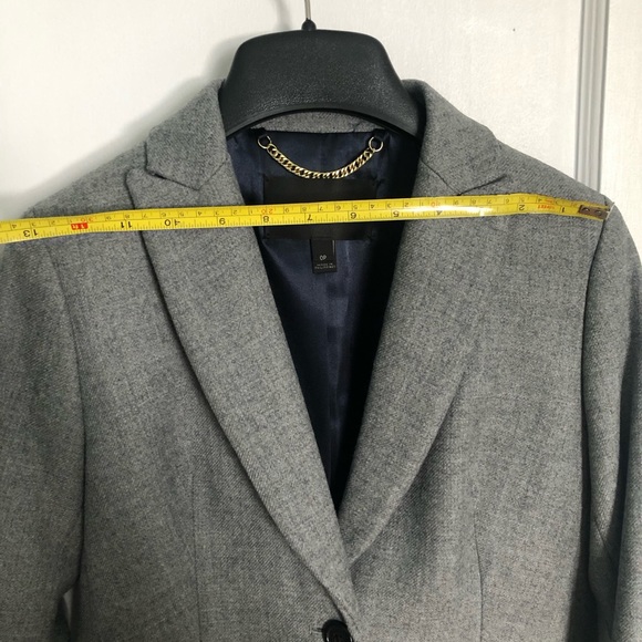 Excellent condition J crew Parke top coat in grey wool, size 0 petite - Picture 9 of 16